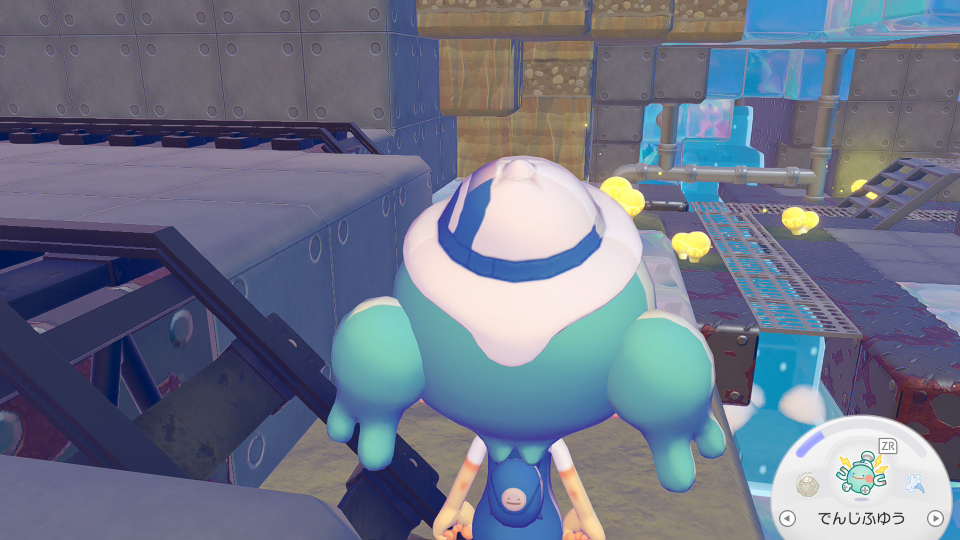 マンホールから降りた先3